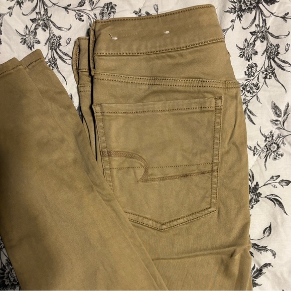 American Eagle Tan Jegging Super Stretch Pants - Picture 6 of 8